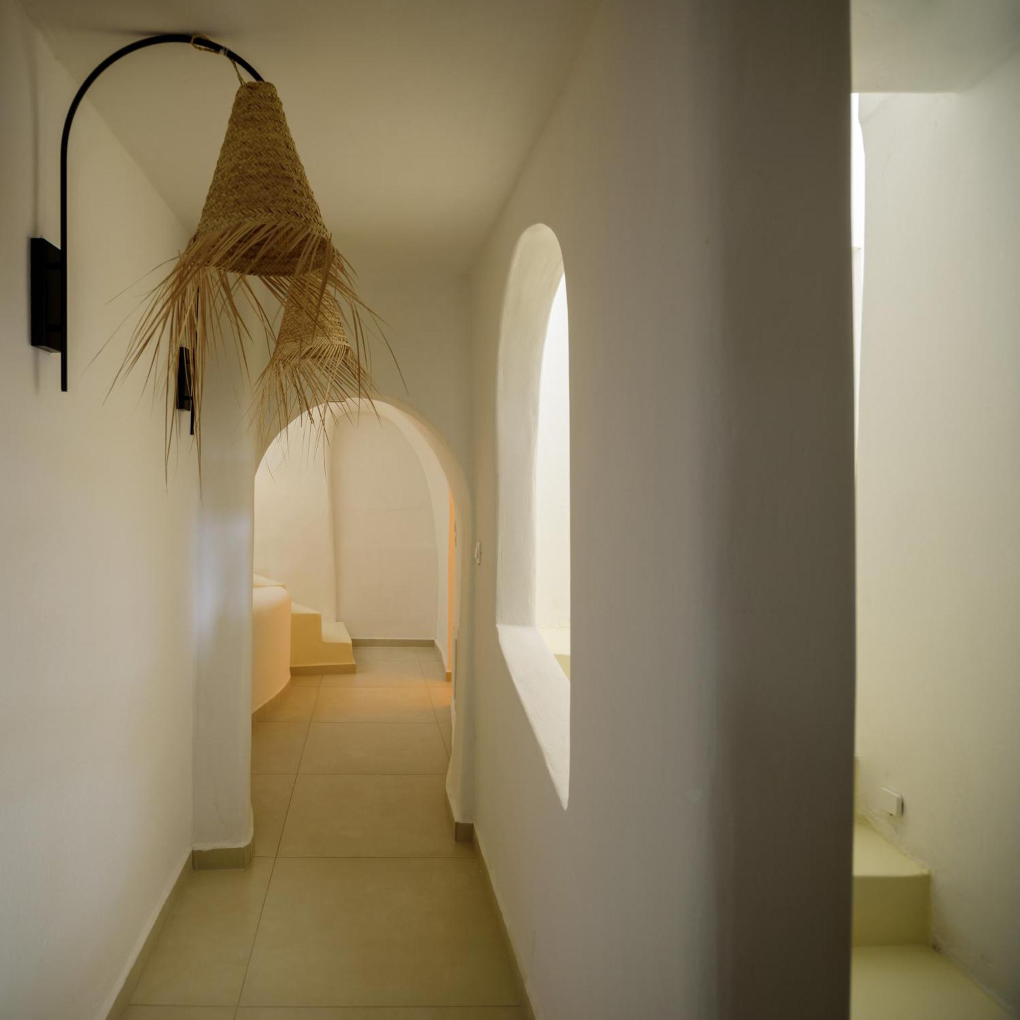 Villa Revelis & Canava *